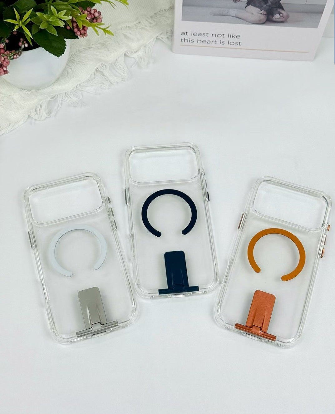 BIGC MEGSAFE WITH STAND  CASE FOR IPHONE 17 PROMAX